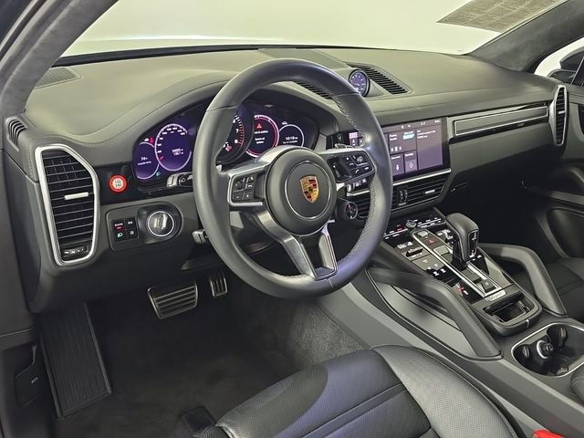 Certified 2021 Porsche Cayenne GTS AWD/4WD image 4