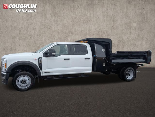 New 2026 Ford F550 4x4 Crew Cab image 5