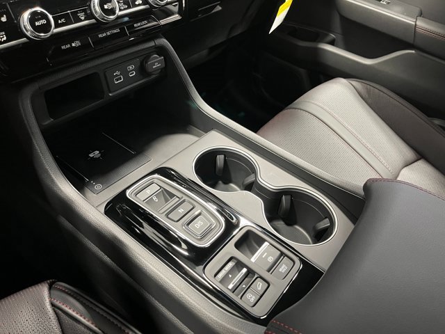 New 2025 Honda Pilot Black Edition image 20