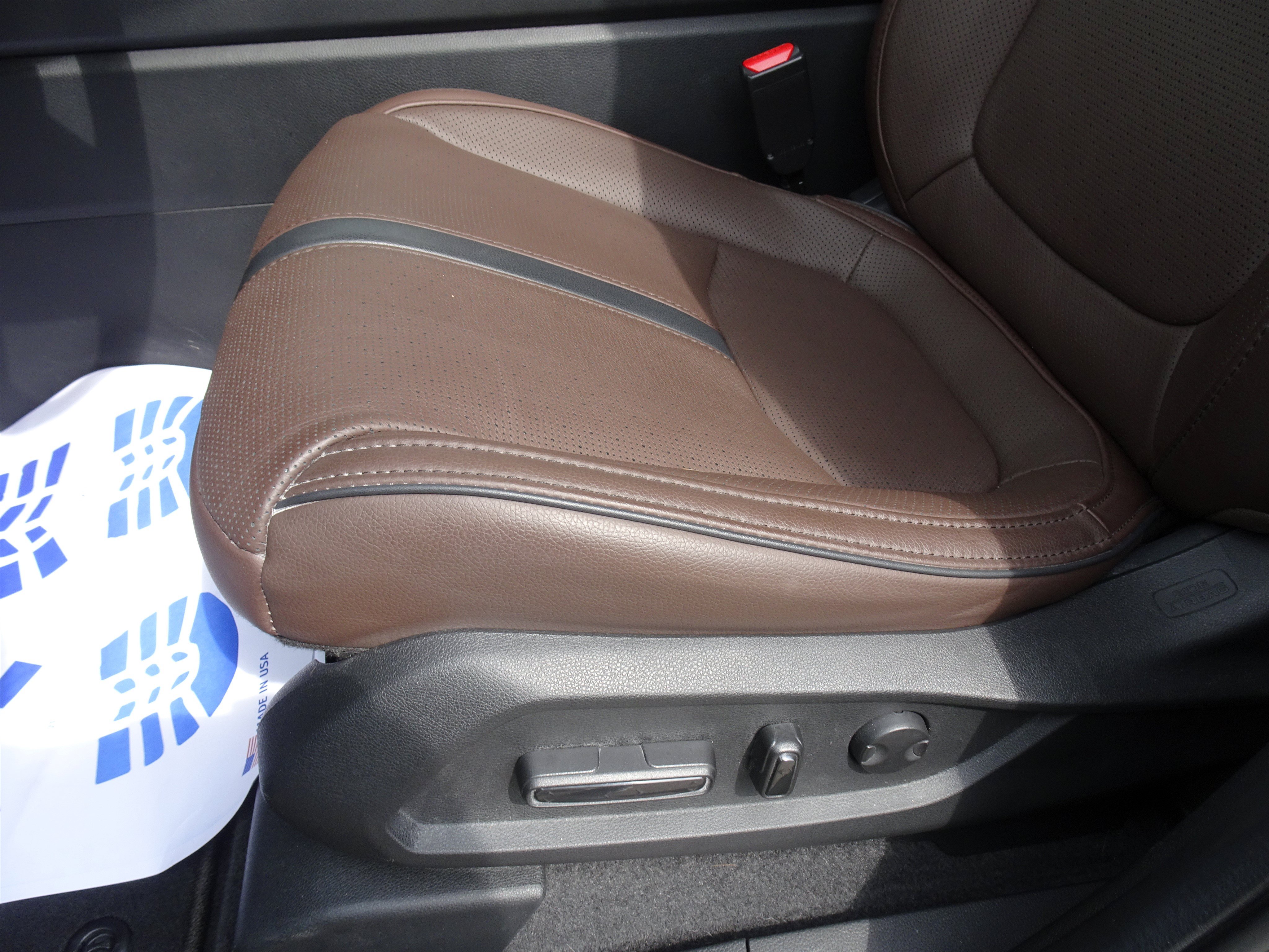 Used 2025 Honda Pilot Elite image 10
