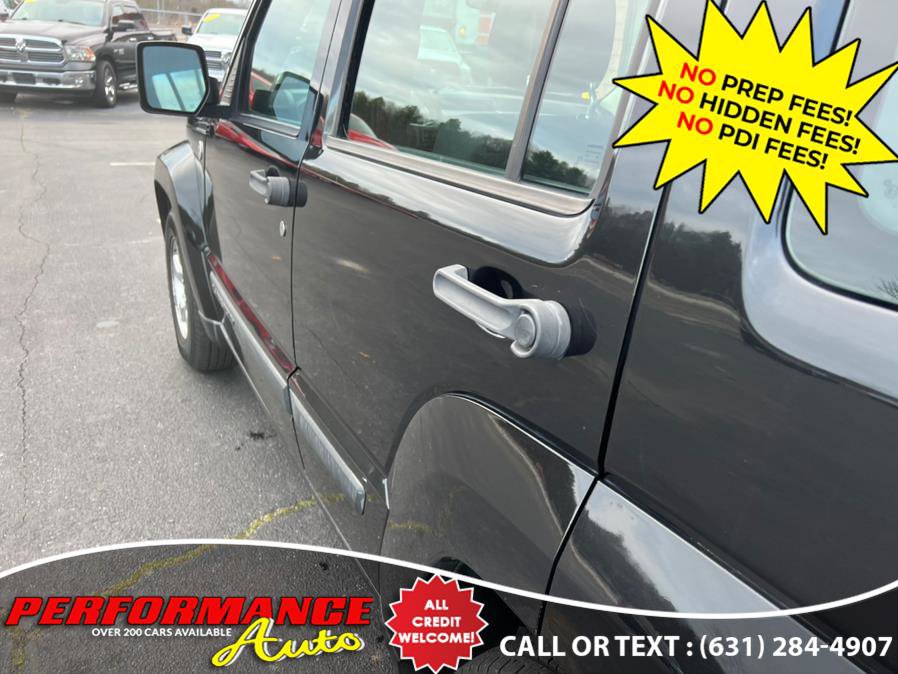 Used 2012 Jeep Liberty Sport AWD/4WD image 16