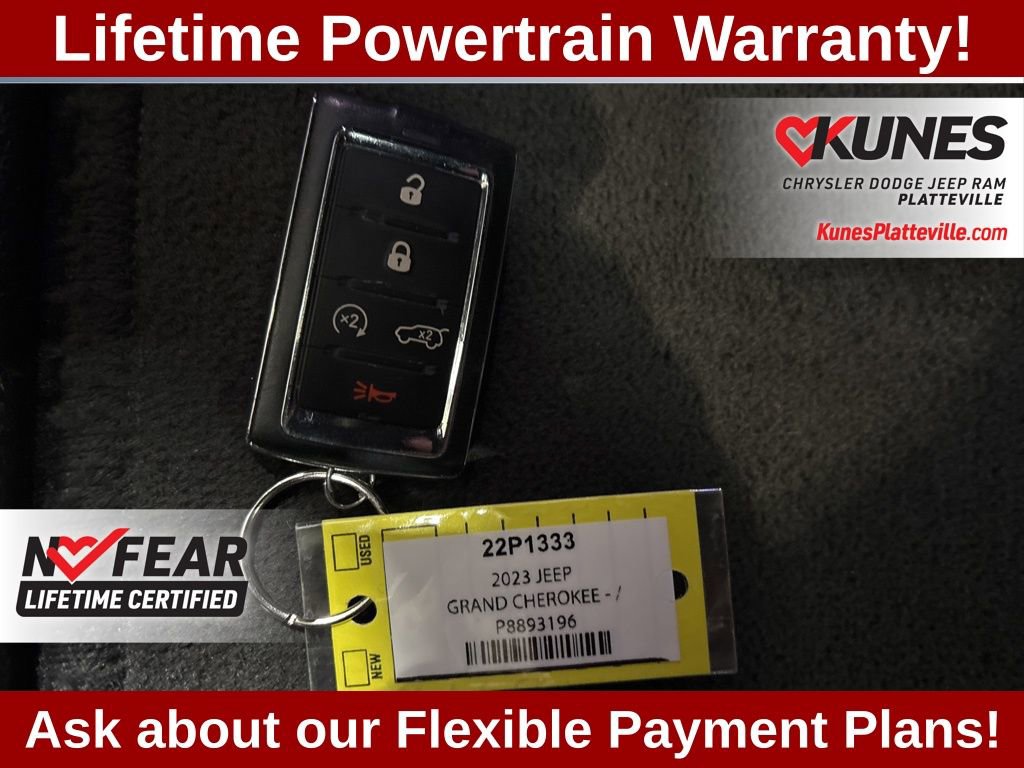 Used 2023 Jeep Grand Cherokee Overland w/ Luxury Tech Group IV image 29