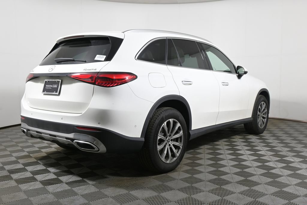 Used 2025 Mercedes-Benz GLC 300 4MATIC image 7