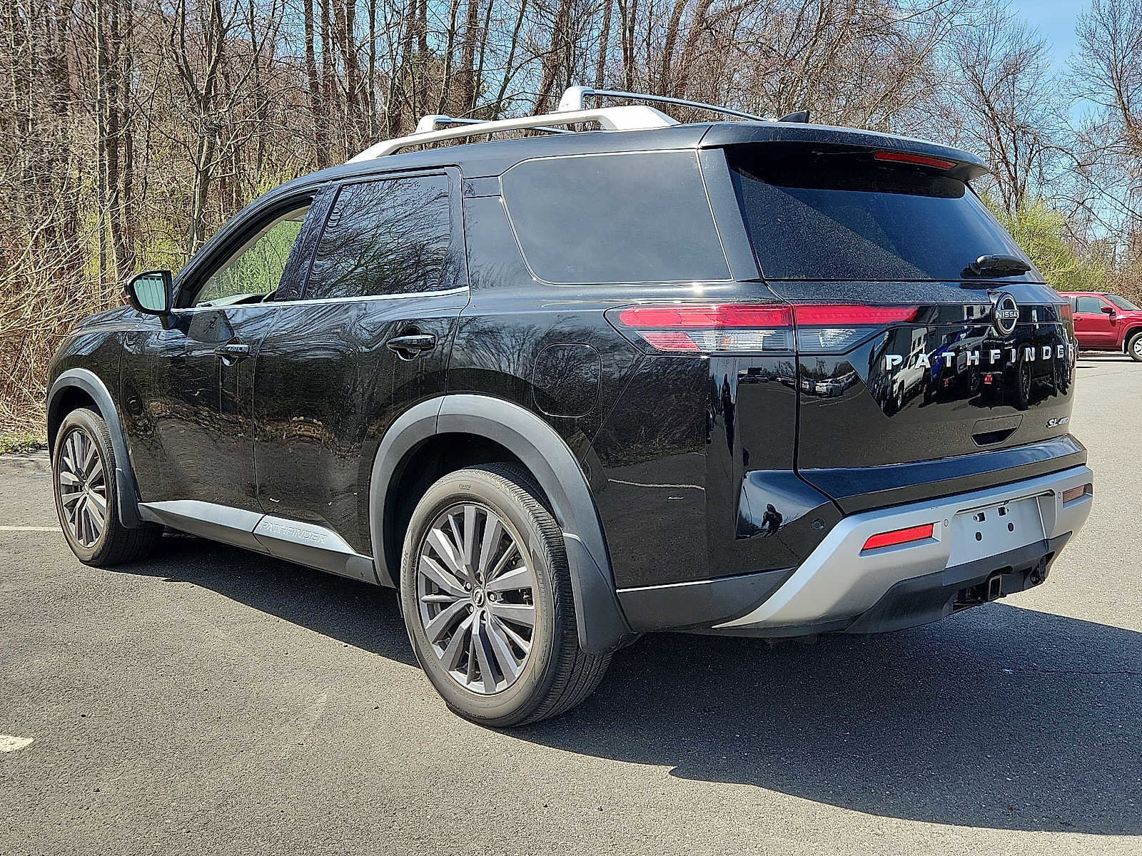 Used 2022 Nissan Pathfinder SL w/ SL Premium Package AWD/4WD image 6