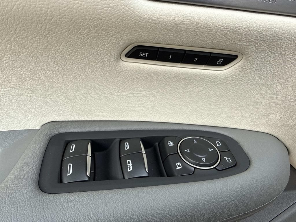 New 2026 Cadillac XT5 Premium Luxury AWD/4WD image 19