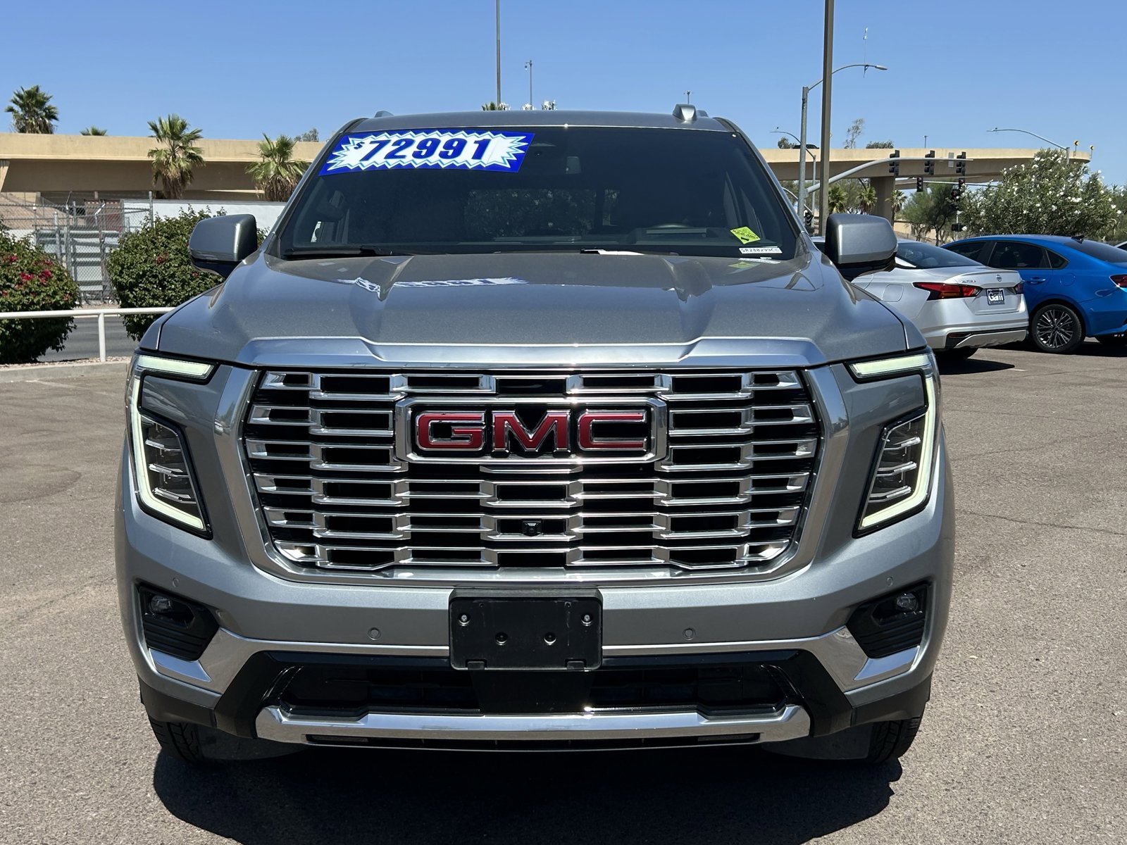Certified 2025 GMC Yukon XL Denali AWD/4WD image 8