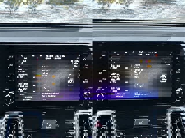 Used 2023 Kia Sorento EX image 11