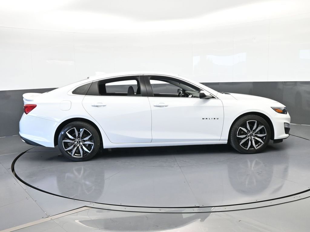 Used 2023 Chevrolet Malibu RS image 7