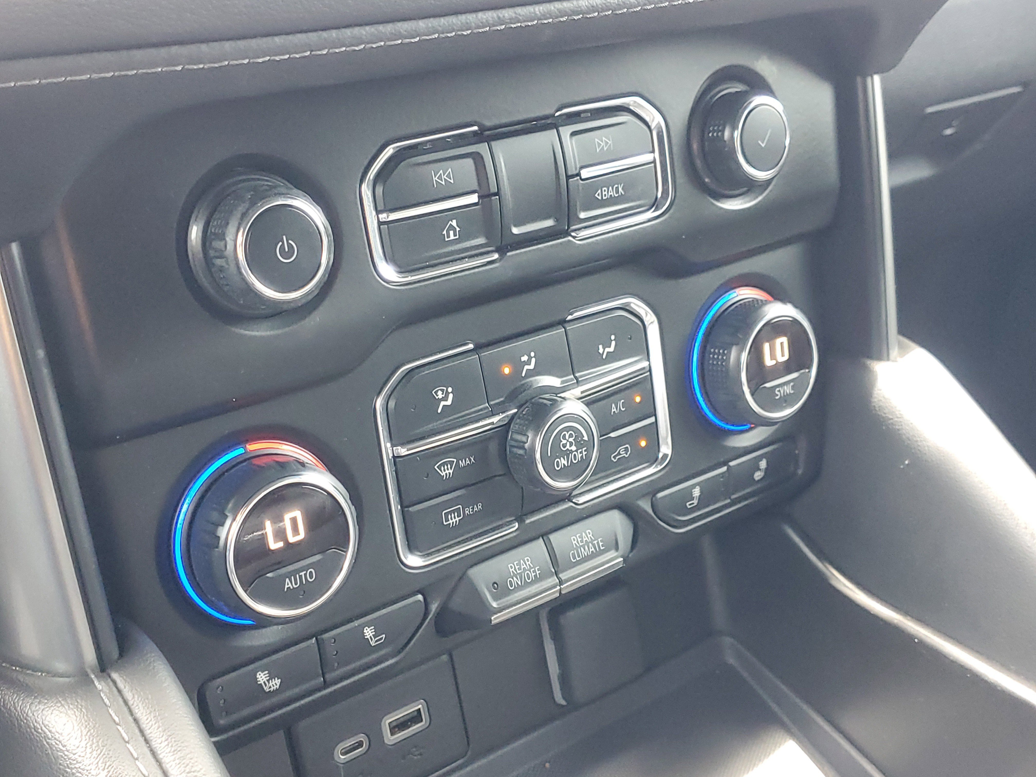 Used 2021 Chevrolet Tahoe LT image 30