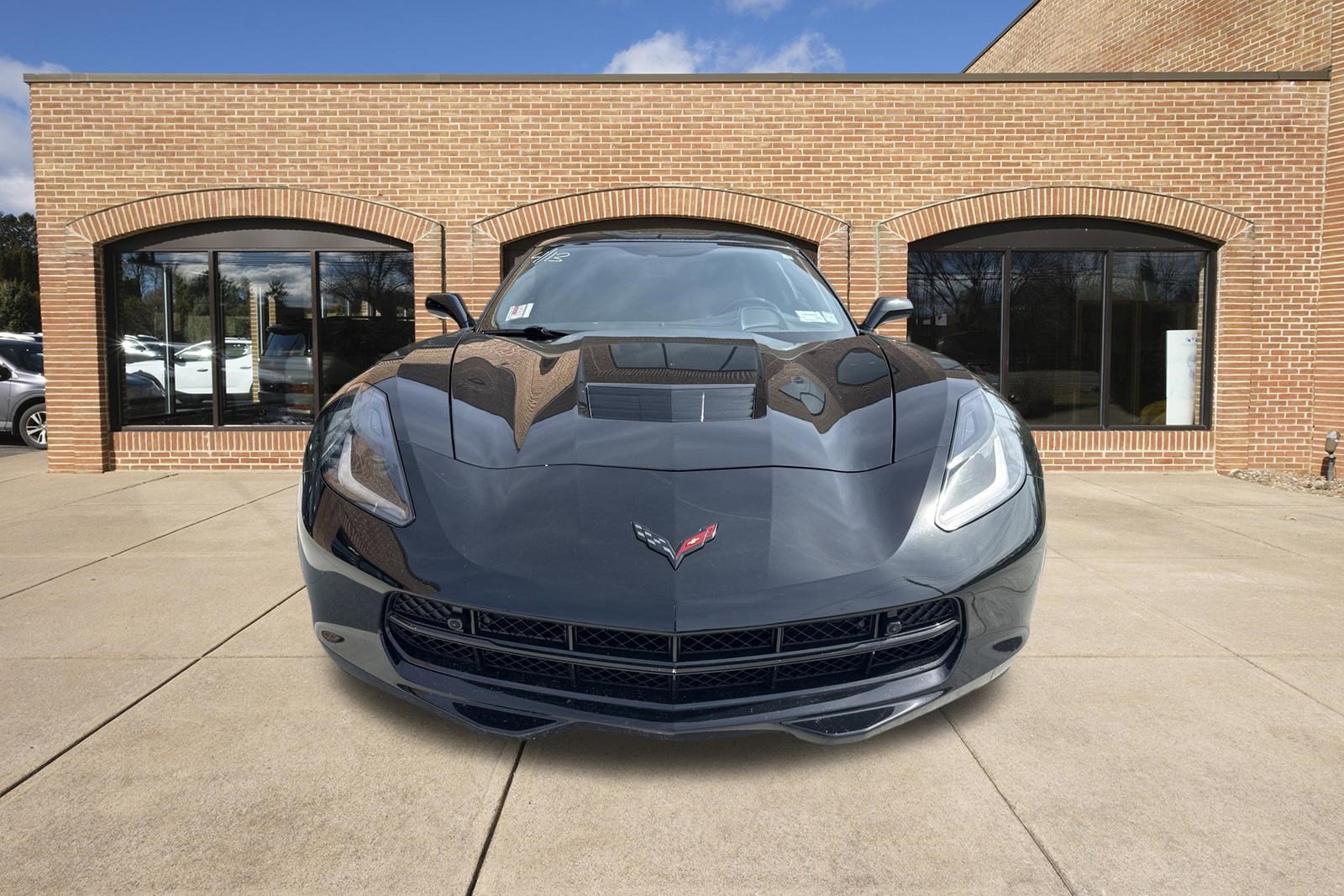 Used 2016 Chevrolet Corvette Stingray Coupe w/ 2LT Preferred Equipment Group RWD image 8