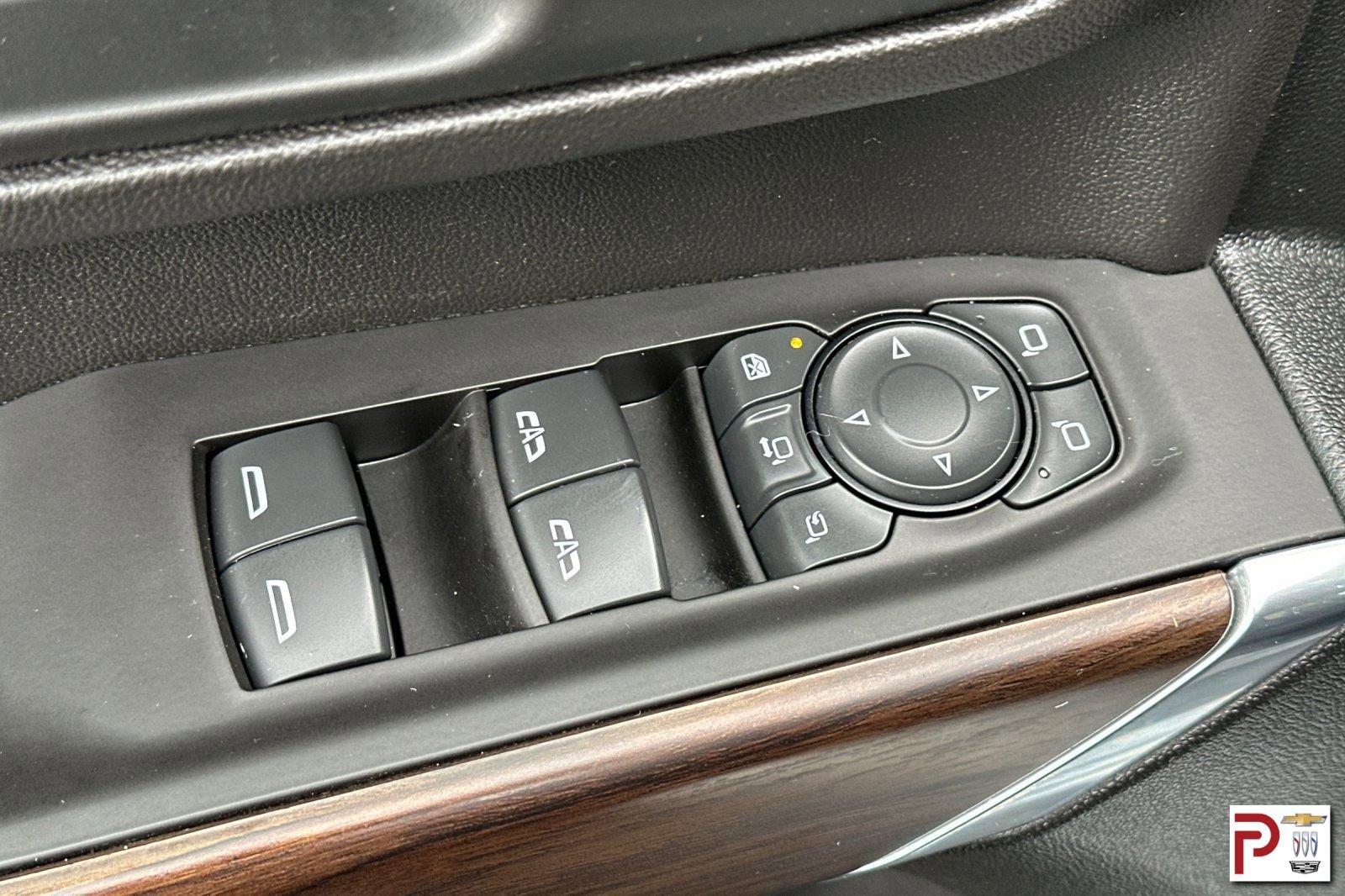 Certified 2021 GMC Sierra 3500 SLT w/ SLT Convenience Package image 12