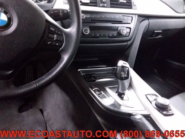 Used 2014 BMW 320i xDrive Sedan AWD/4WD image 12