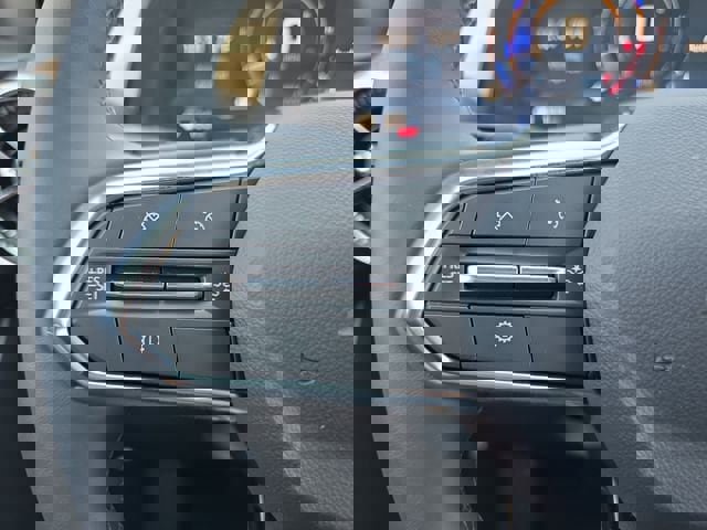 New 2026 Chevrolet Equinox LT w/ Convenience Package II FWD image 19