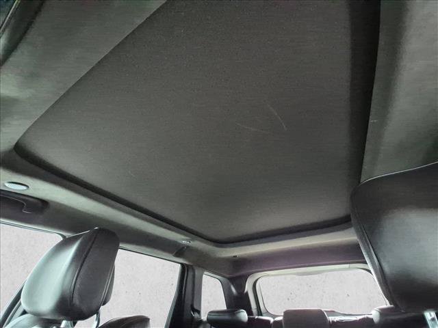 Used 2017 Jeep Grand Cherokee Summit RWD image 16