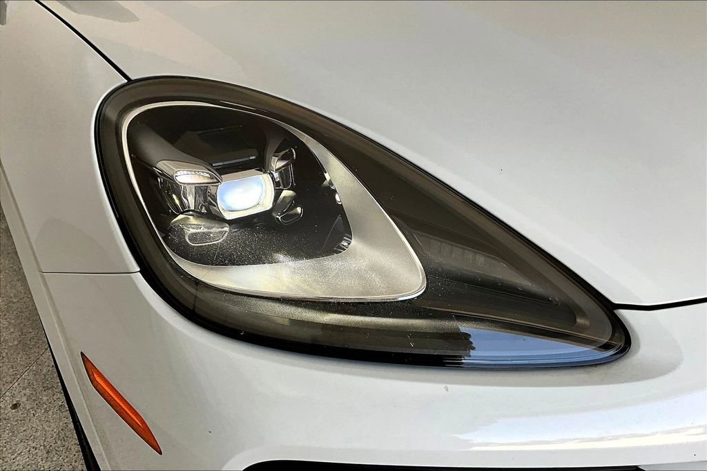 Used 2023 Porsche Cayenne image 37