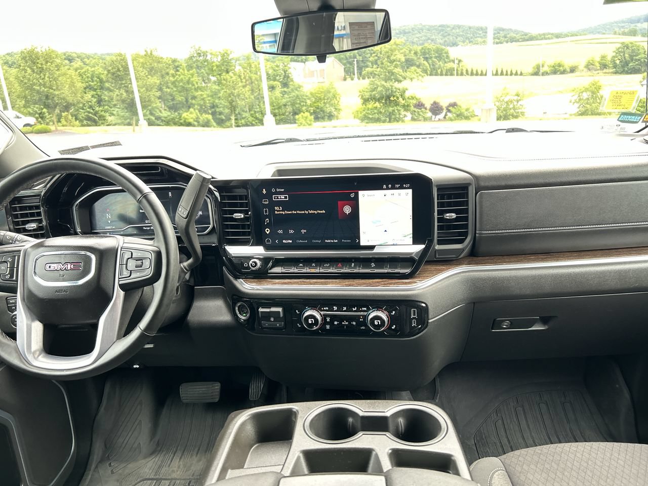 Used 2023 GMC Sierra 1500 SLE AWD/4WD image 18