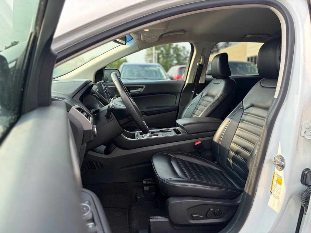 Used 2024 Ford Edge SEL AWD/4WD image 18