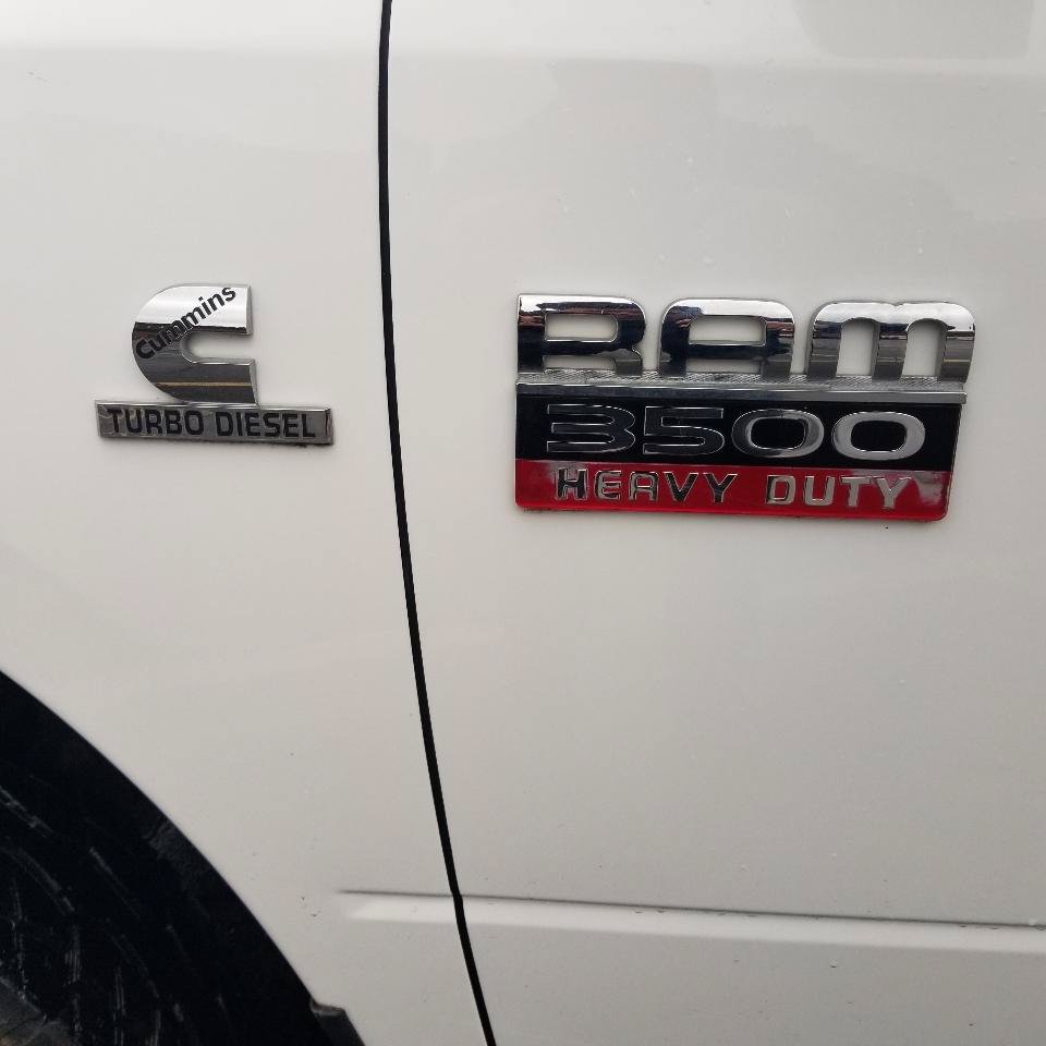 Used 2012 RAM 3500 ST w/ ST Decor Group AWD/4WD image 9