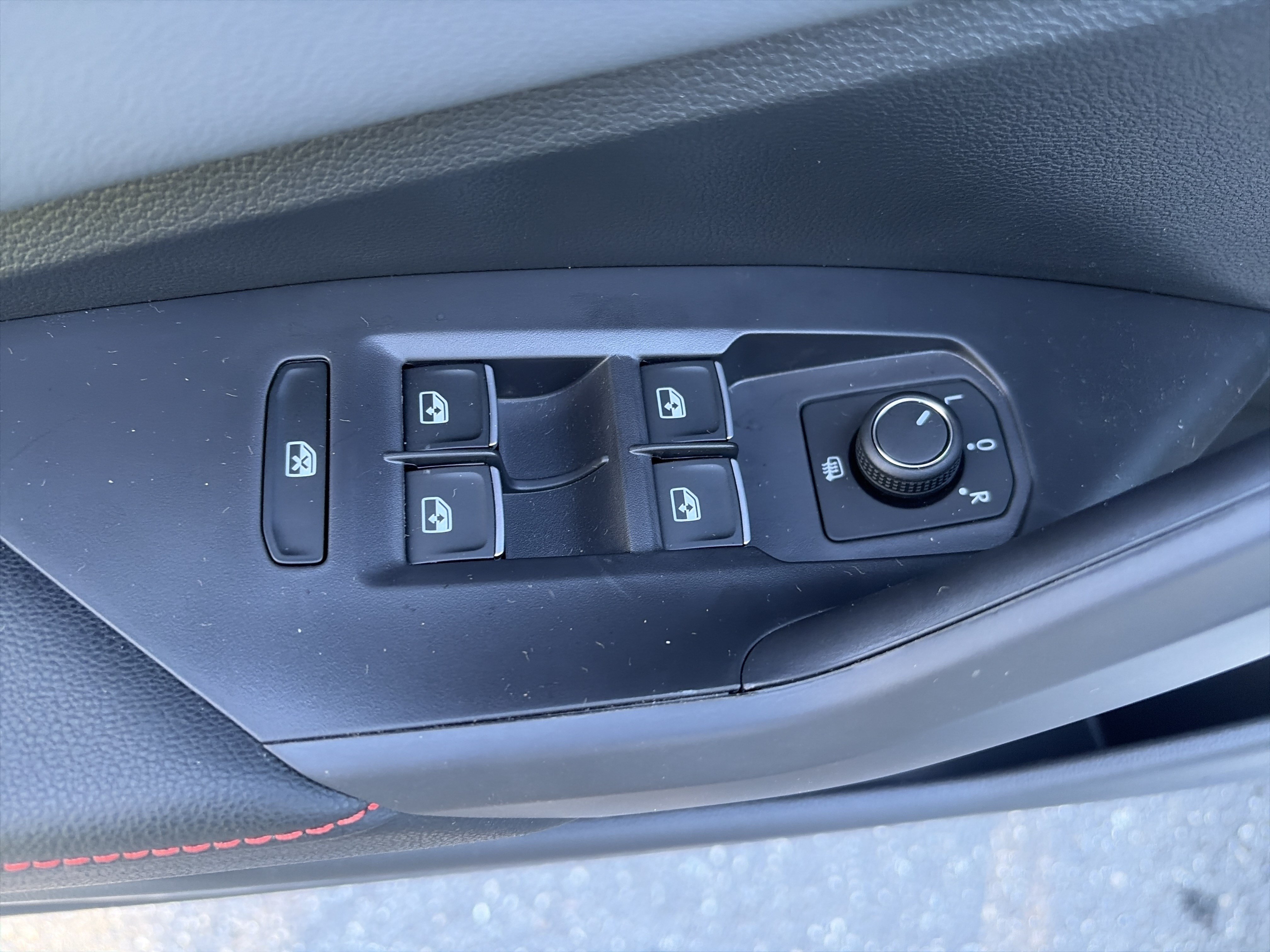 New 2026 Volkswagen Jetta GLI Autobahn FWD image 9