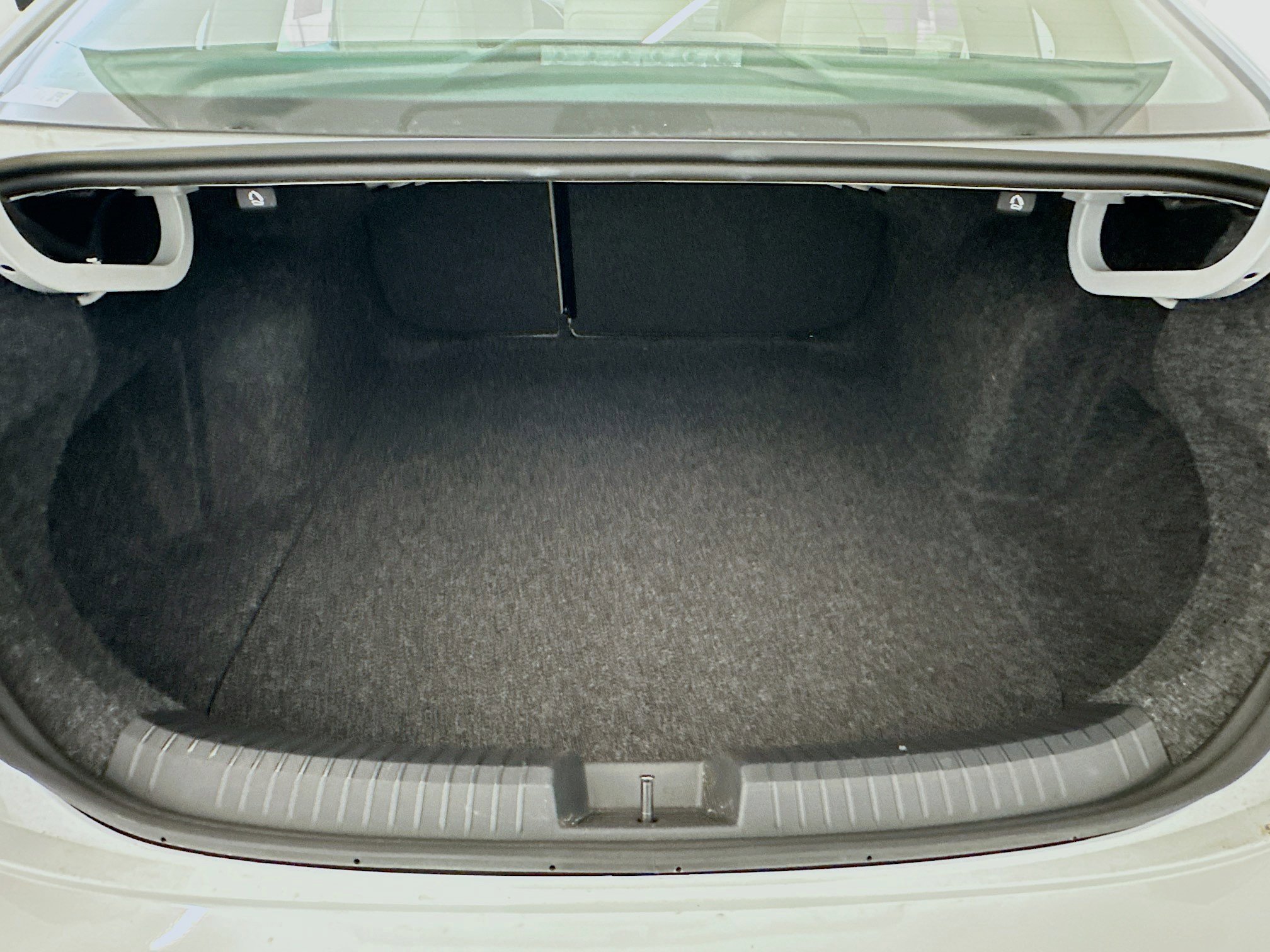 Used 2024 Volkswagen Jetta SE image 29