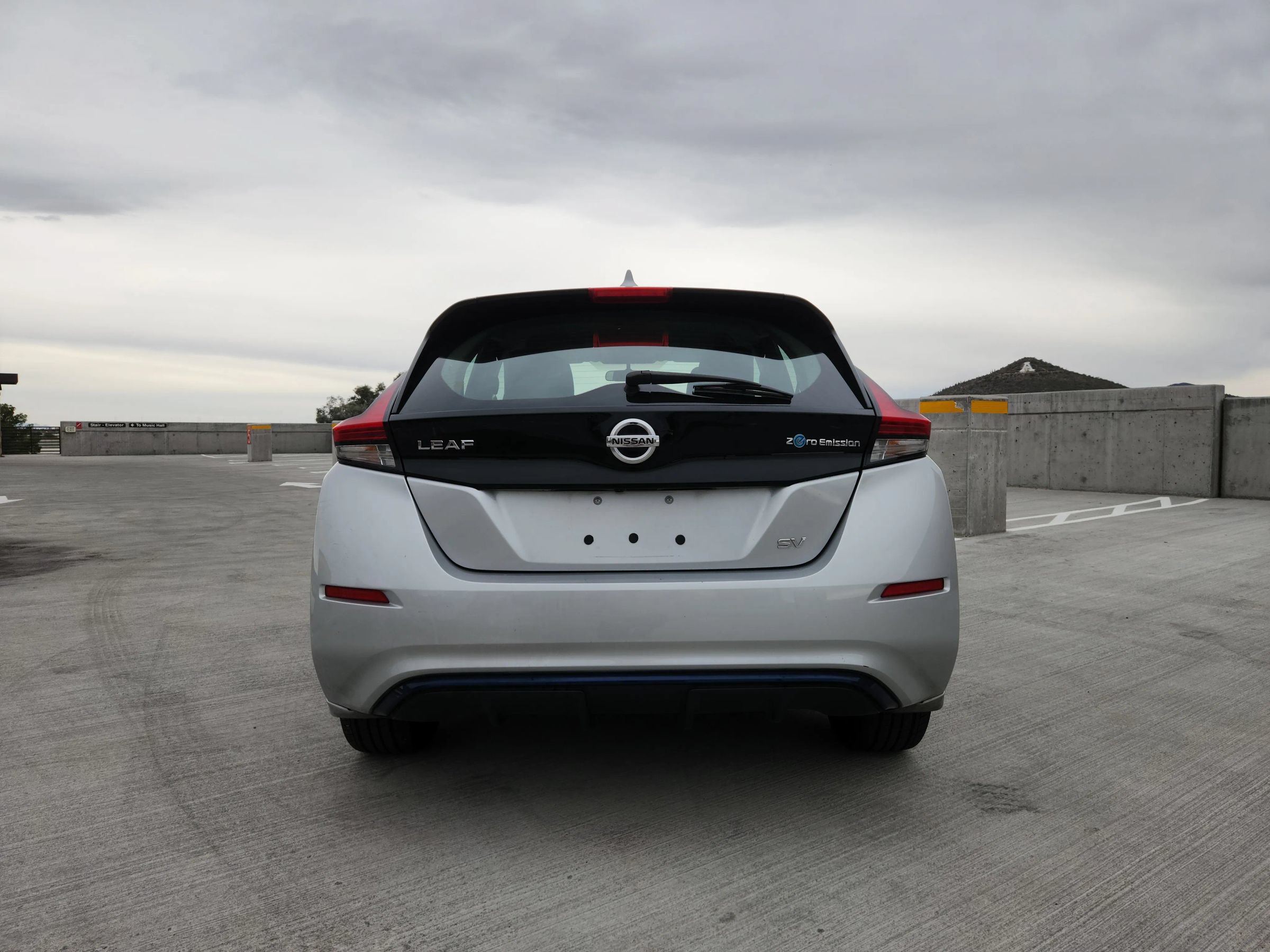 Used 2018 Nissan Leaf SV FWD image 6