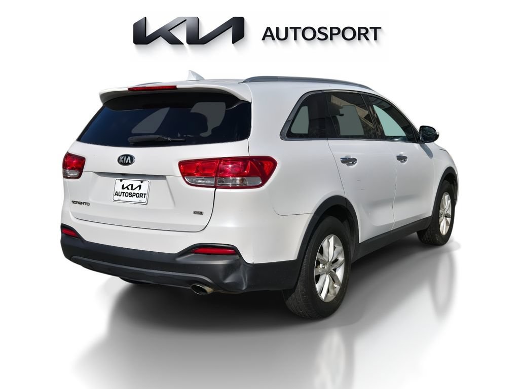Used 2016 Kia Sorento FWD image 7