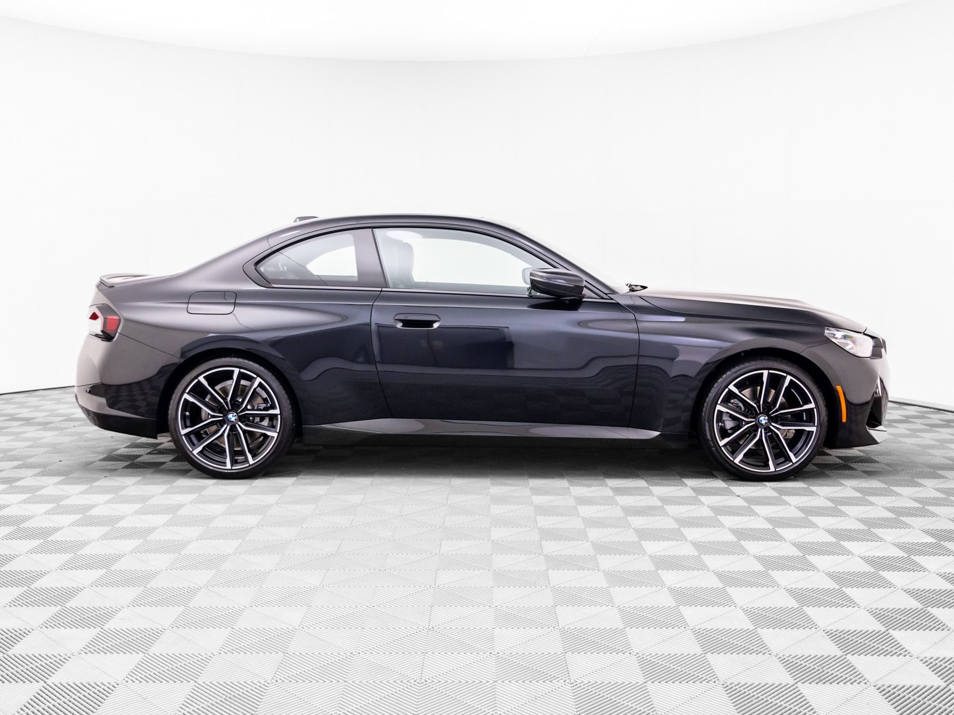 Used 2024 BMW 230i xDrive Coupe w/ Premium Package AWD/4WD image 6