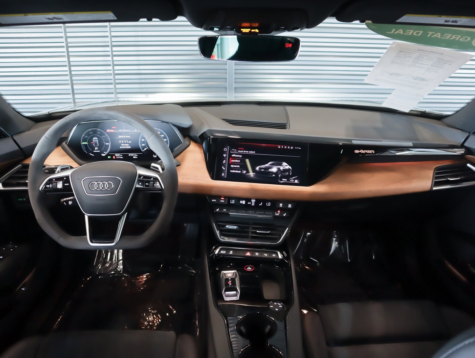 Used 2023 Audi e-tron GT Prestige w/ Prestige Package image 8