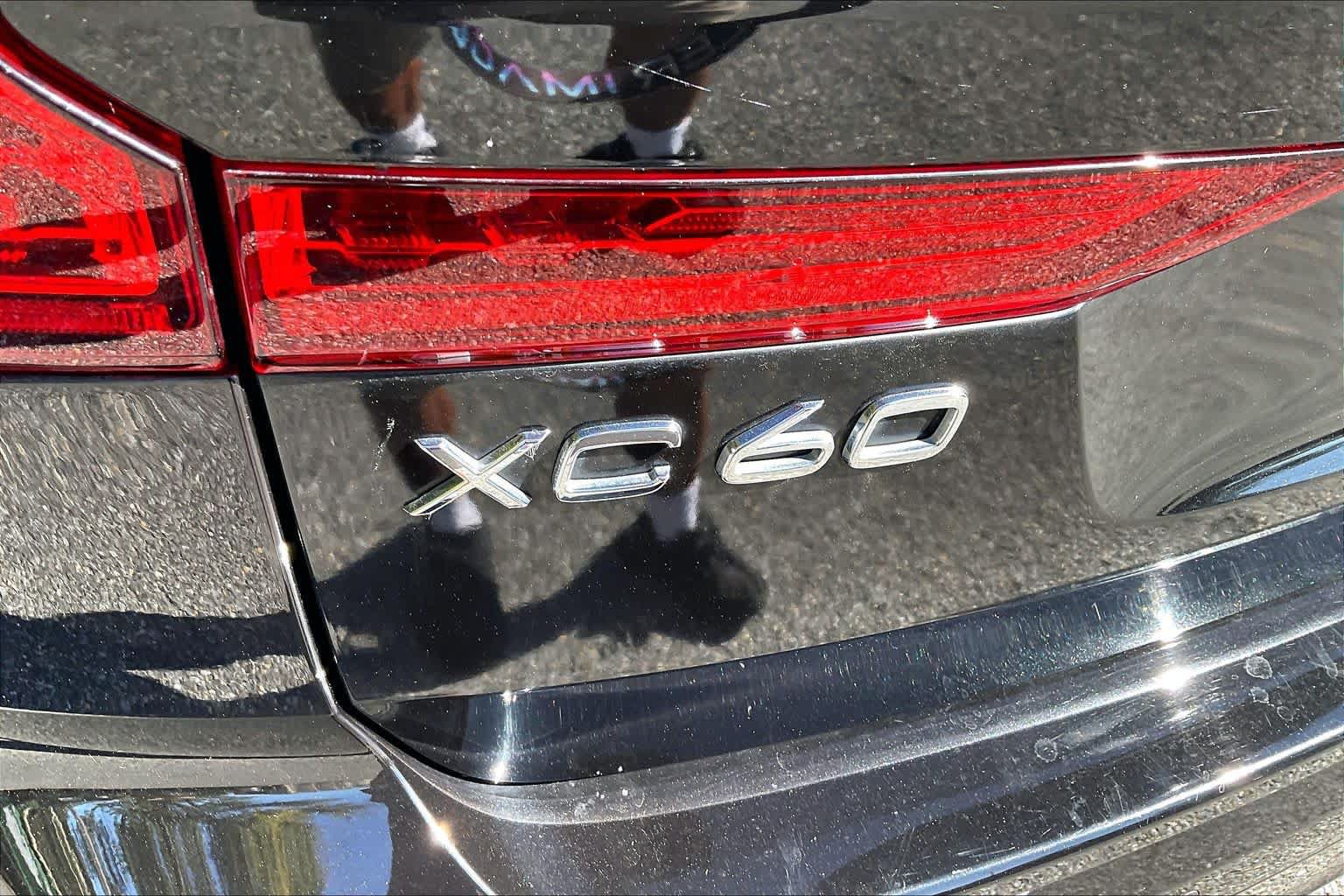 Used 2021 Volvo XC60 T5 Inscription w/ Protection Package FWD image 31