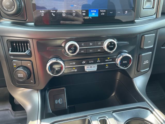 Used 2024 Ford F150 XLT w/ XLT Black Appearance Package image 32