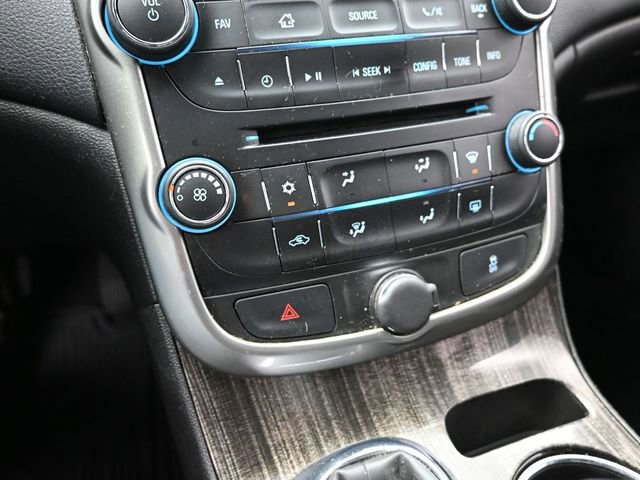 Used 2014 Chevrolet Malibu LT w/ Power Convenience Package image 24