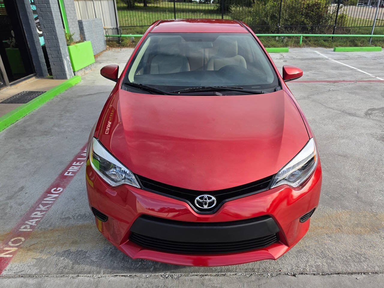 Used 2014 Toyota Corolla LE FWD image 6