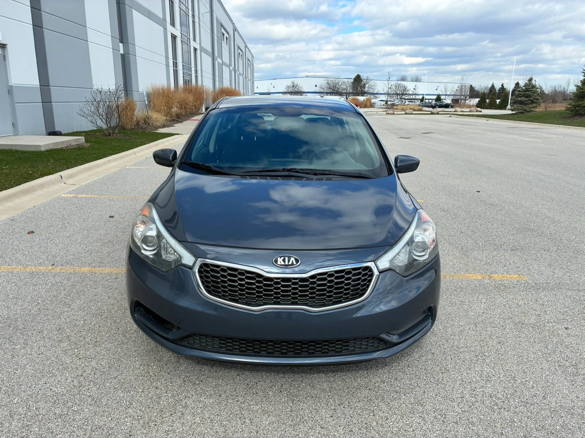 Used 2016 Kia Forte LX image 2