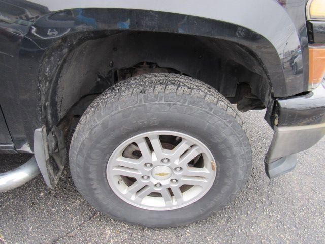 Used 2011 Chevrolet Colorado LT w/ LPO--Chrome Package image 10