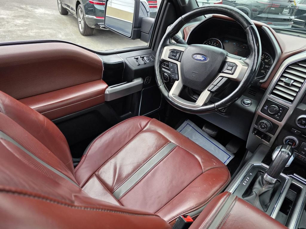 Used 2018 Ford F150 Platinum w/ Equipment Group 701A Luxury image 28