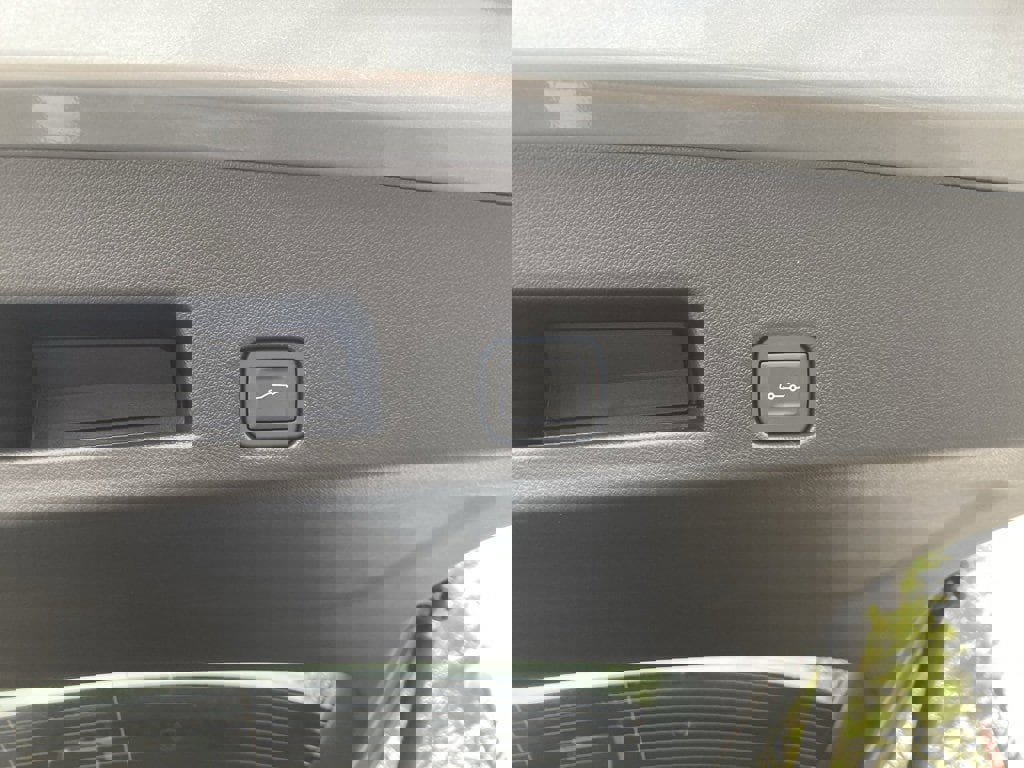 New 2026 Chevrolet Traverse LT w/ Driver Confidence Package image 26