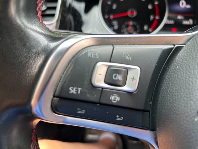 Used 2020 Volkswagen GTI SE FWD image 23