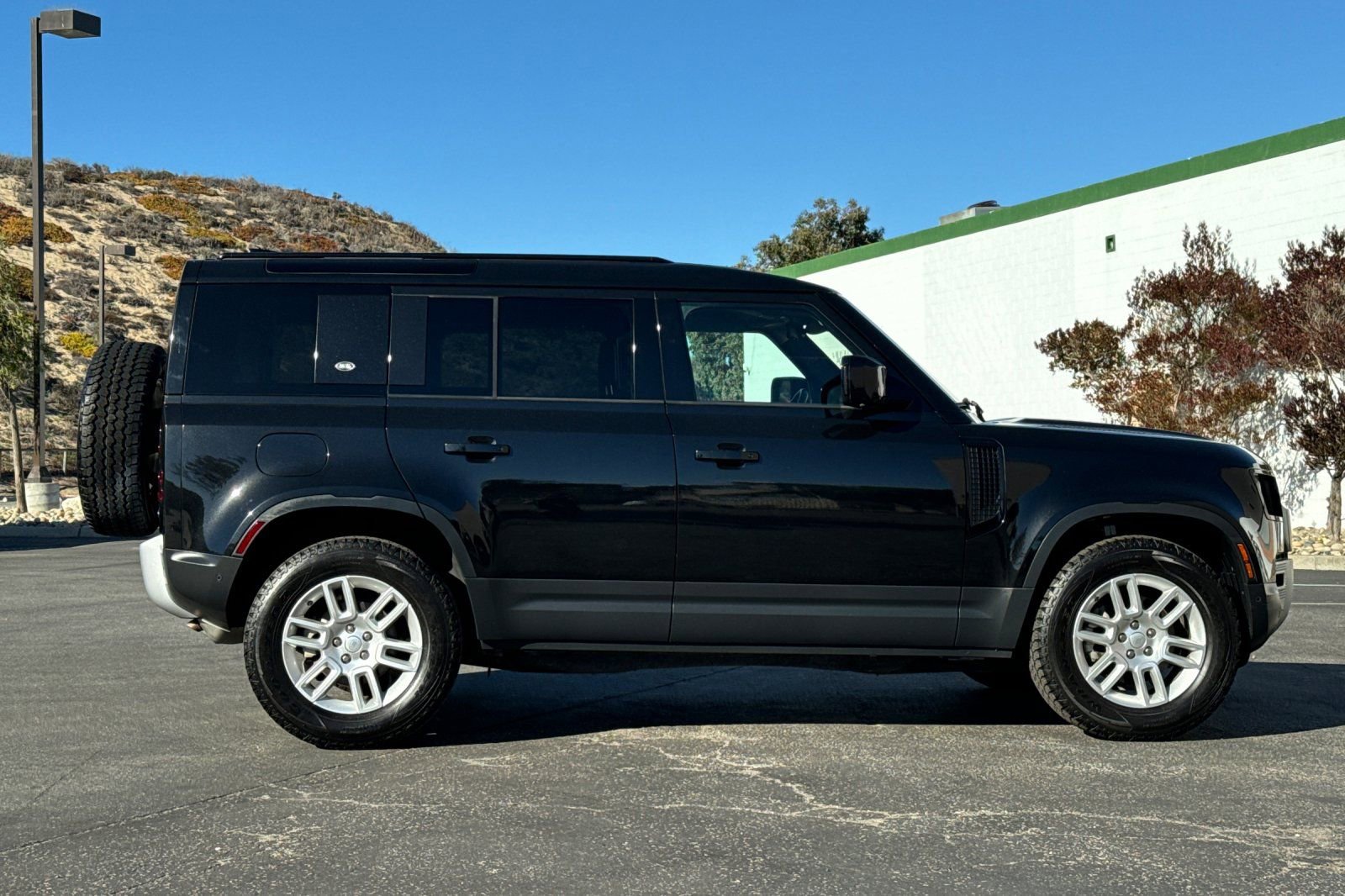 Used 2020 Land Rover Defender 110 S image 7