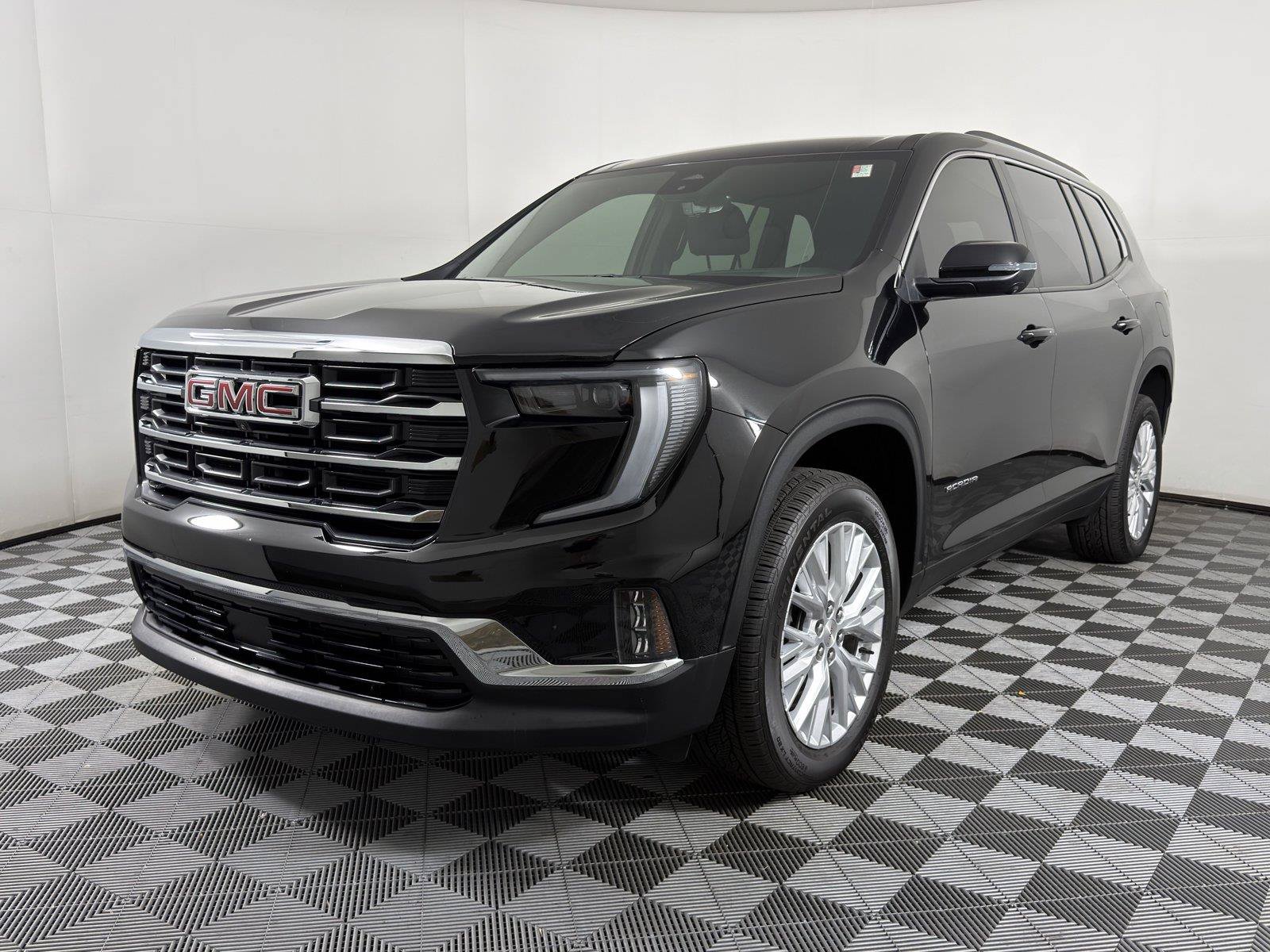 New 2026 GMC Acadia Elevation w/ Elevation Premium Package FWD image 3