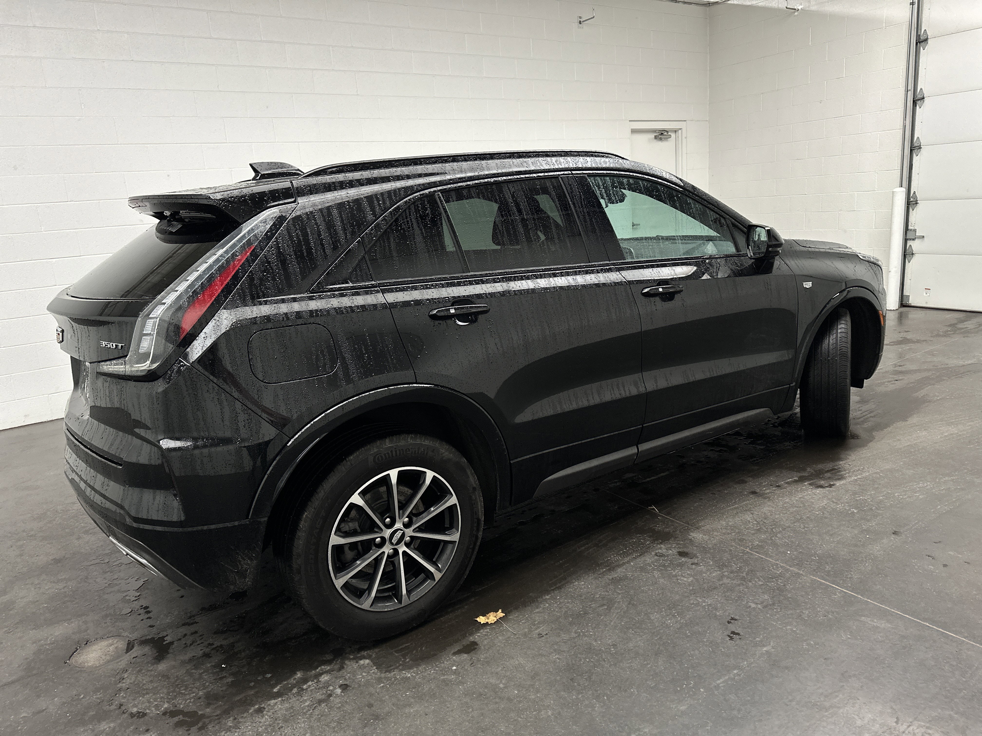 Used 2024 Cadillac XT4 Sport image 9