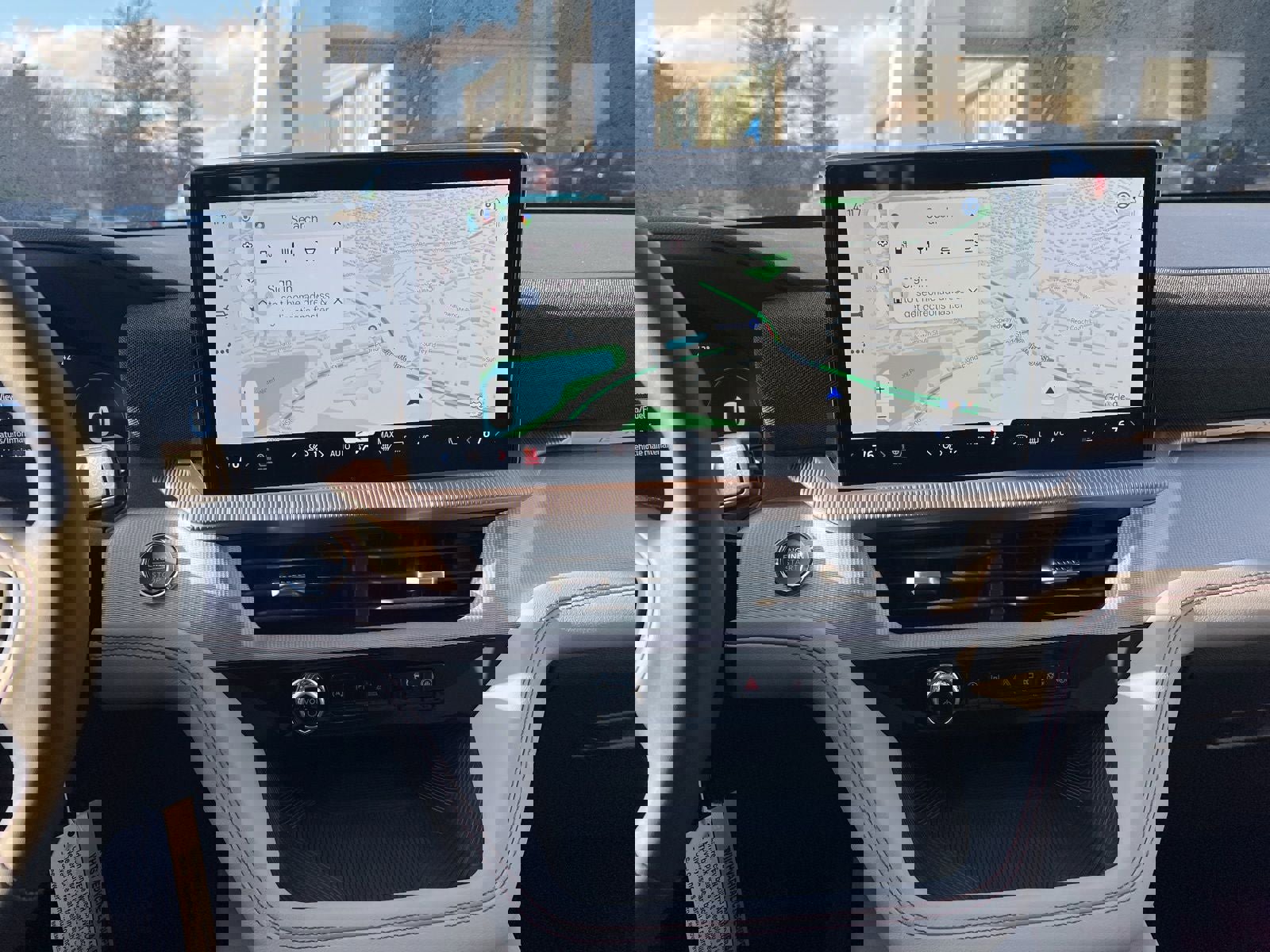 New 2025 Ford Explorer Active w/ Active Comfort Package image 27