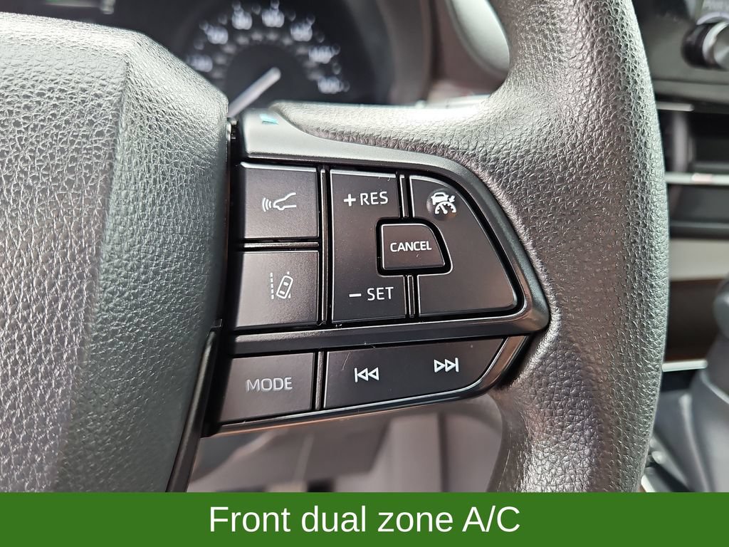 Used 2022 Toyota Sienna LE FWD image 12