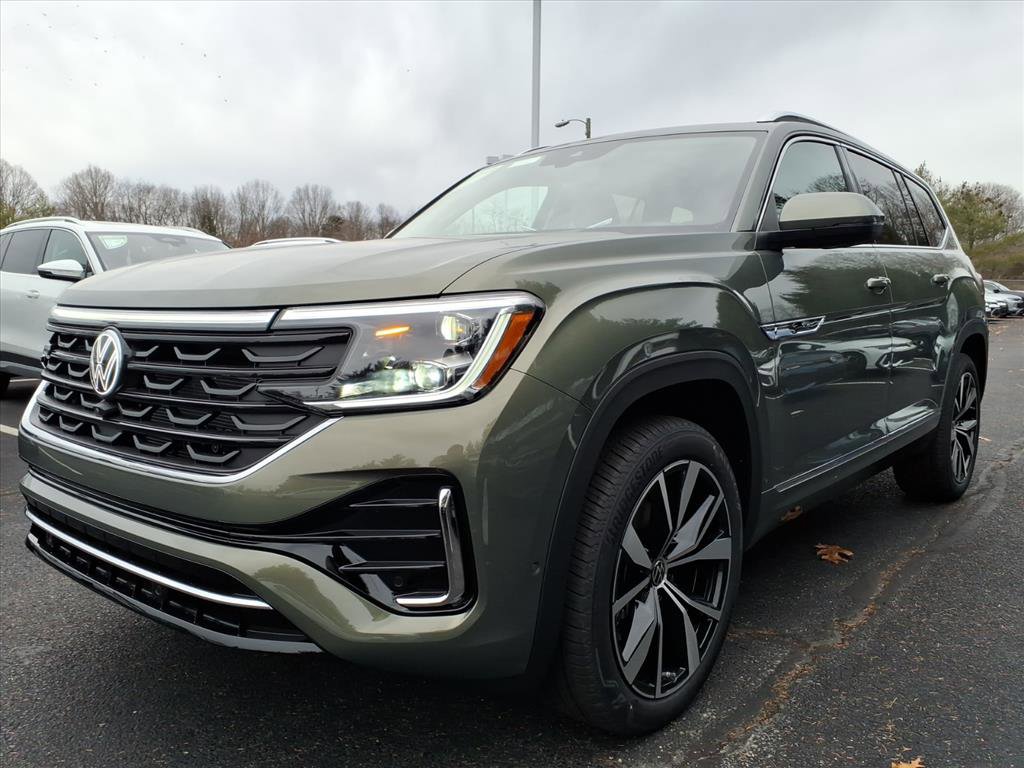 New 2026 Volkswagen Atlas SEL Premium R-Line image 3