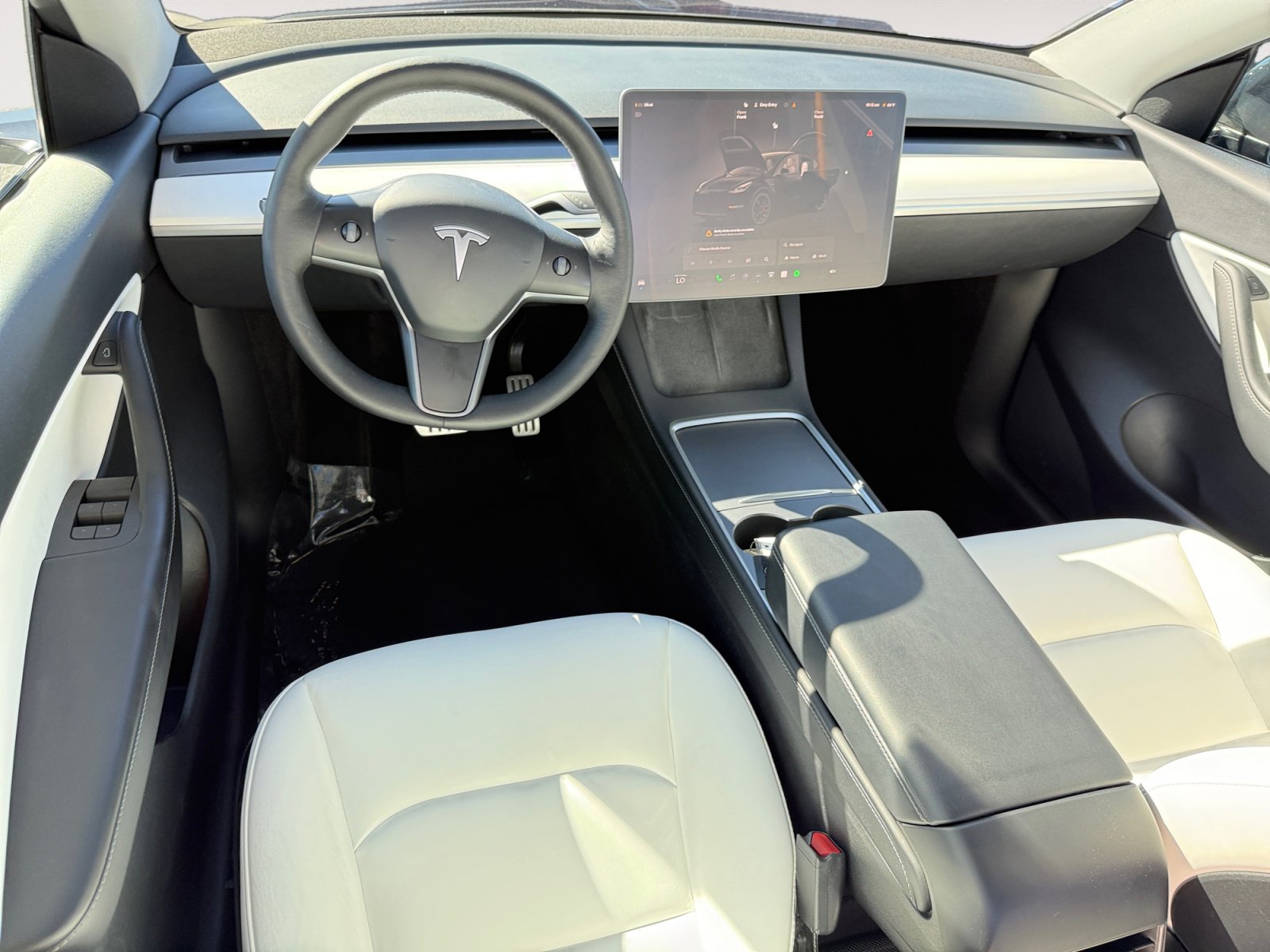 Used 2022 Tesla Model Y Performance image 15