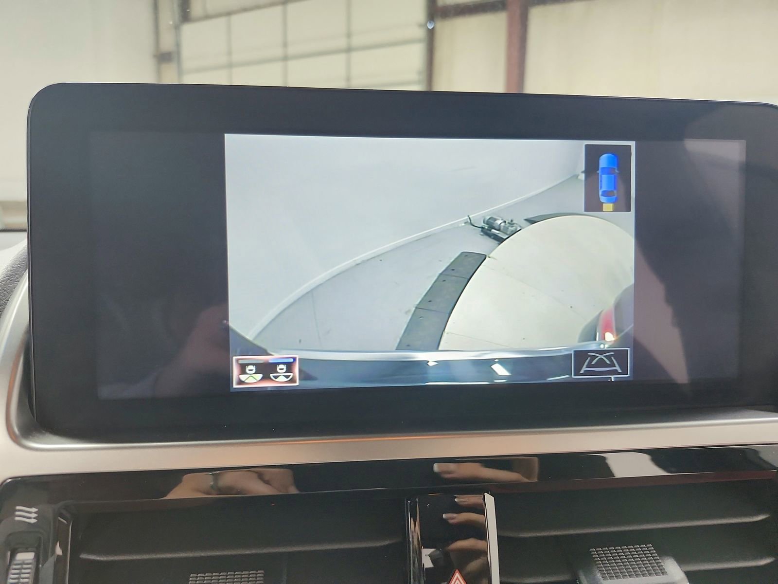 Used 2023 Lexus GX 460 Premium w/ Premium Package AWD/4WD image 30