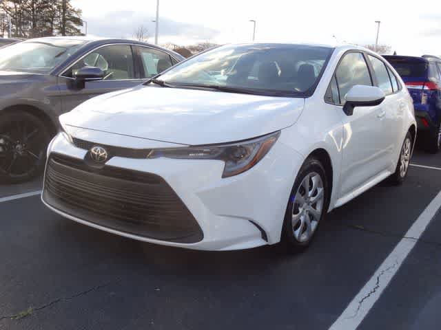 Used 2024 Toyota Corolla LE image 1