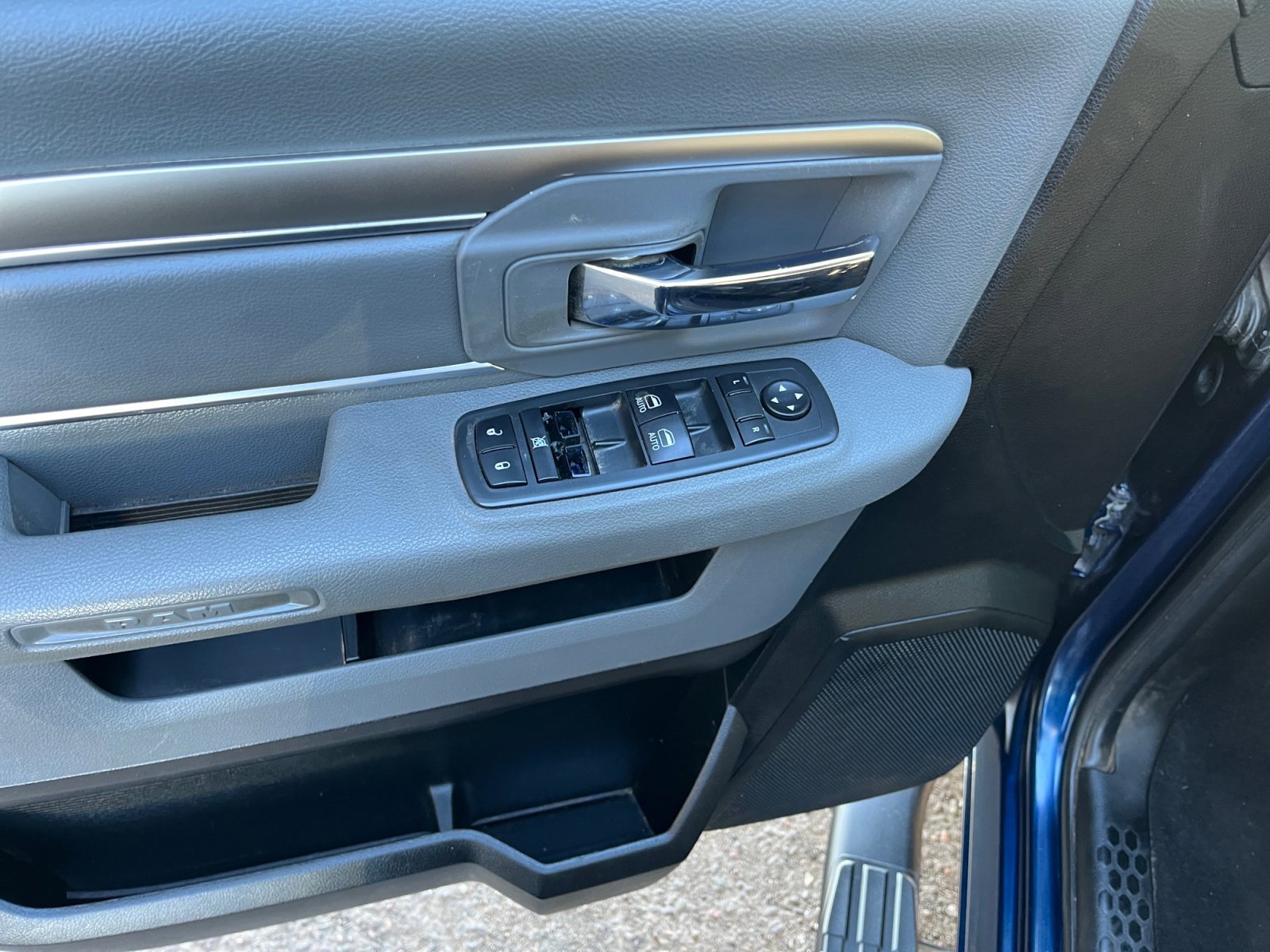 Used 2019 RAM 1500 Classic Warlock w/ Electronics Group image 8