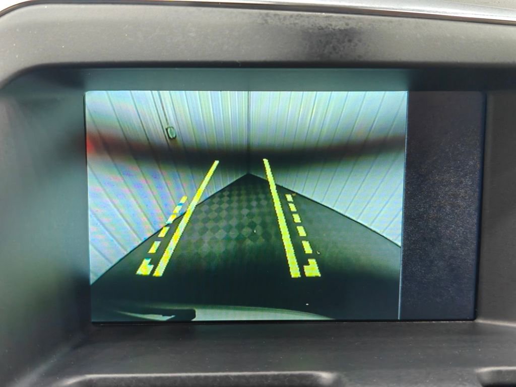 Used 2017 Volvo XC60 T5 Inscription w/ Preferred Option Package image 6