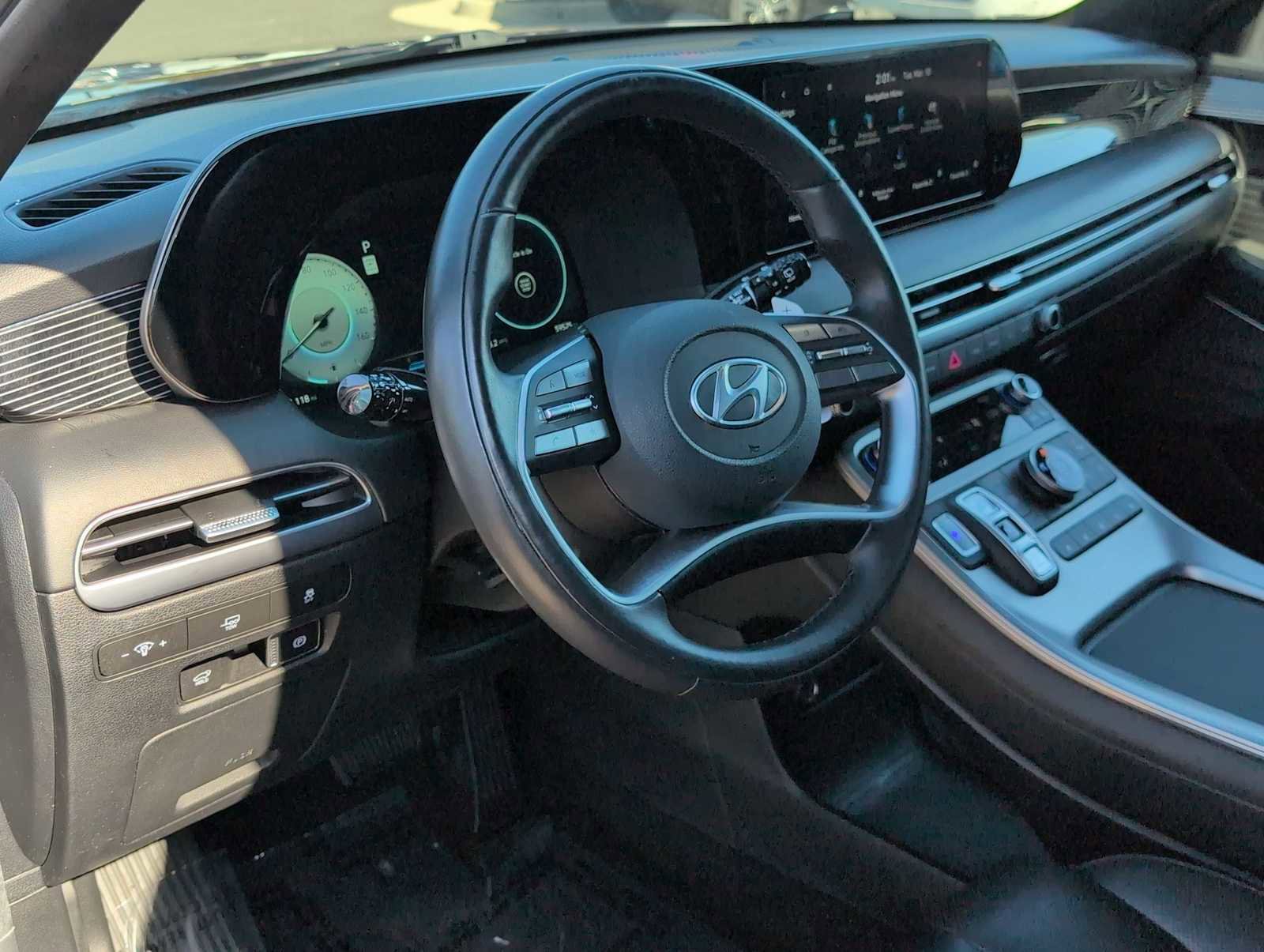 Used 2024 Hyundai Palisade Calligraphy image 10