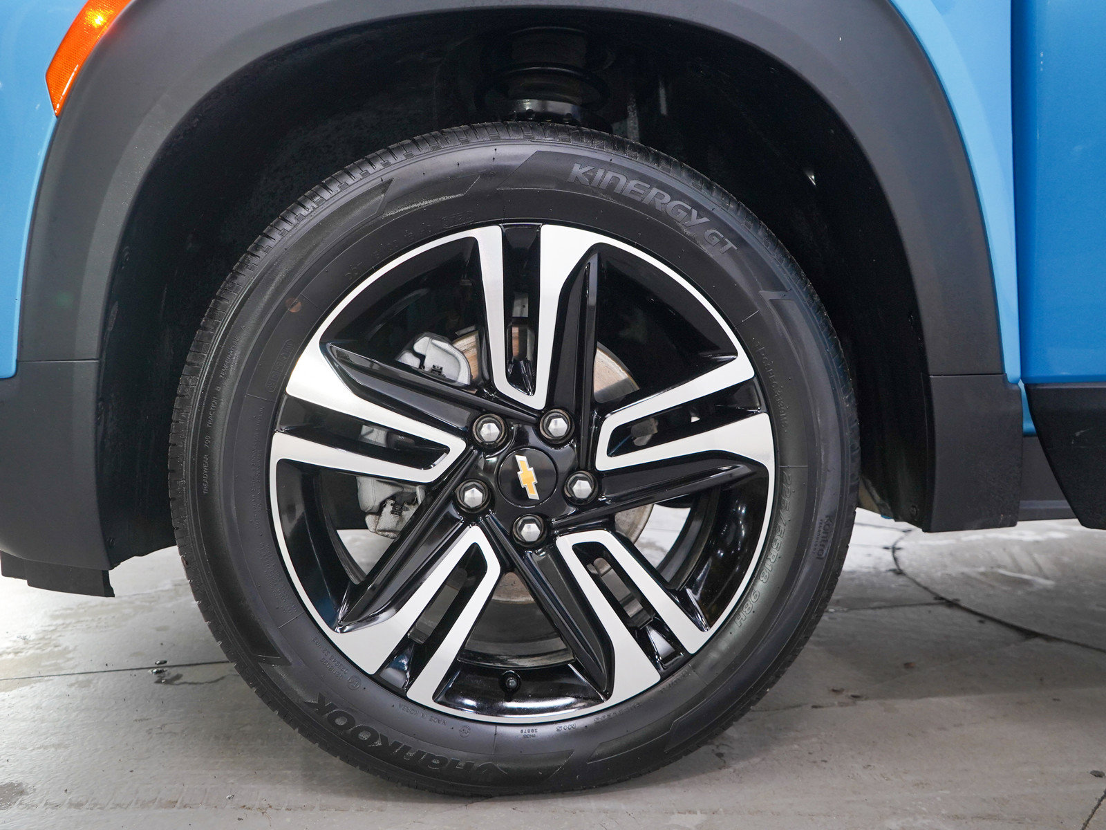 Used 2025 Chevrolet TrailBlazer LT w/ Convenience Package AWD/4WD image 31